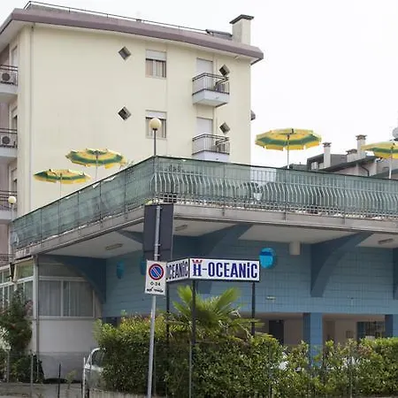 Oceanic Hotel 3*