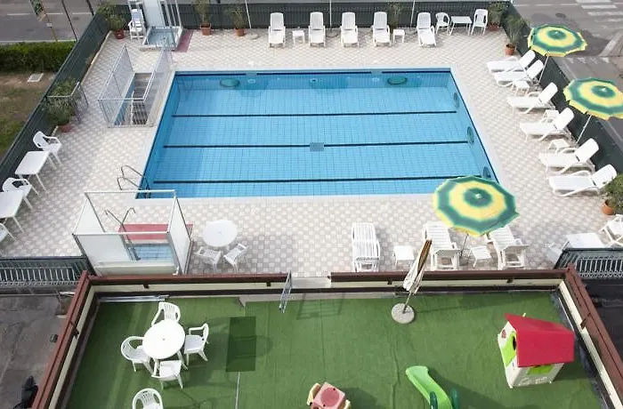 Hotel Oceanic